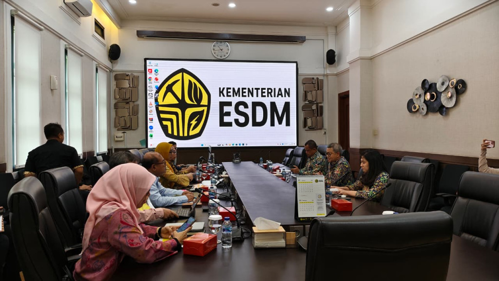 Kementerian PU dan Kementerian ESDM Bahas Percepatan Pemanfaatan Bendungan untuk Pengembangan Energi Terbarukan