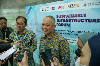 Seminar Sustainable Infrastructure Forum oleh international water institute